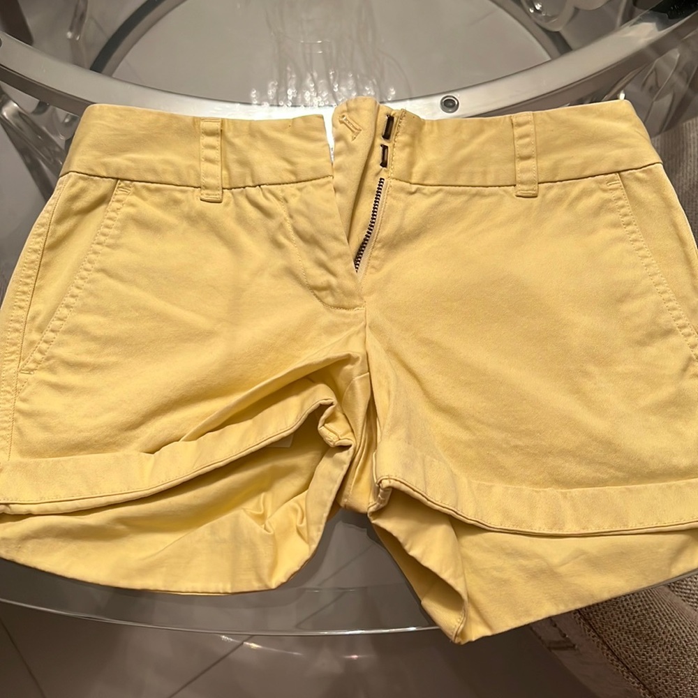 Vineyard Vines Everyday Short 3.5 inch, Yellow, 00